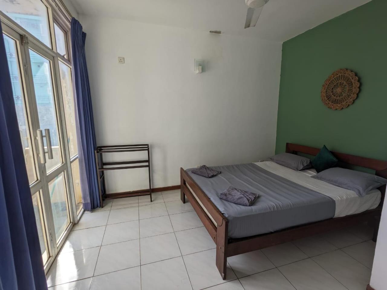 Palmyrah Residencies Hotel Коломбо Екстериор снимка