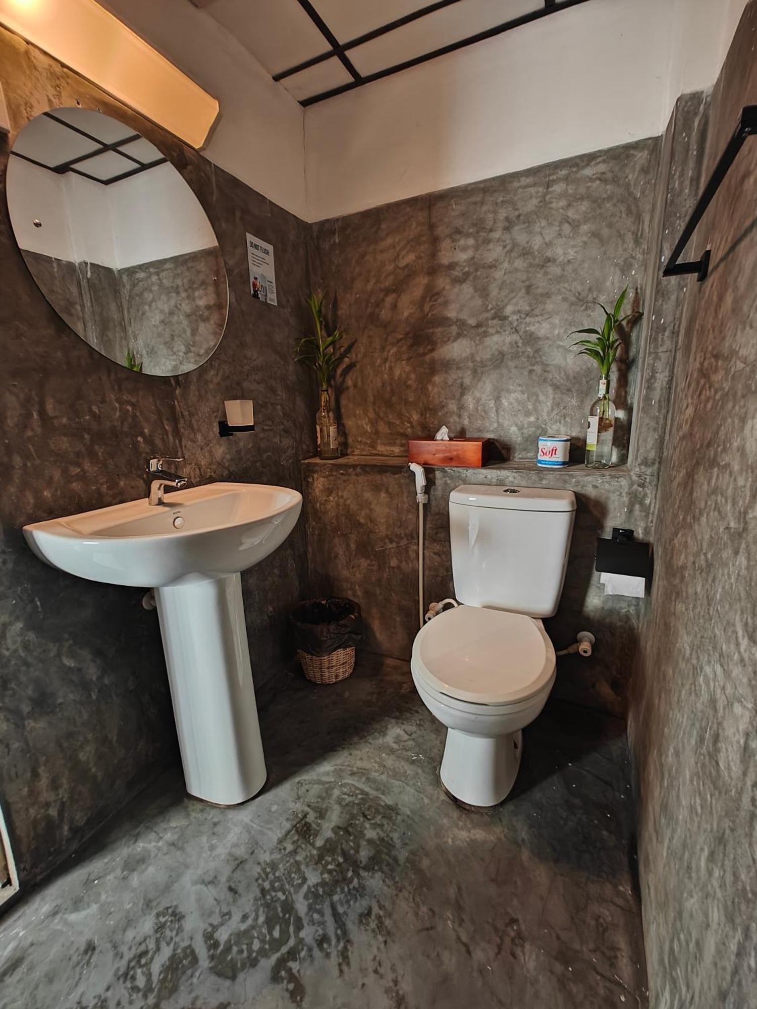 Palmyrah Residencies Hotel Коломбо Екстериор снимка