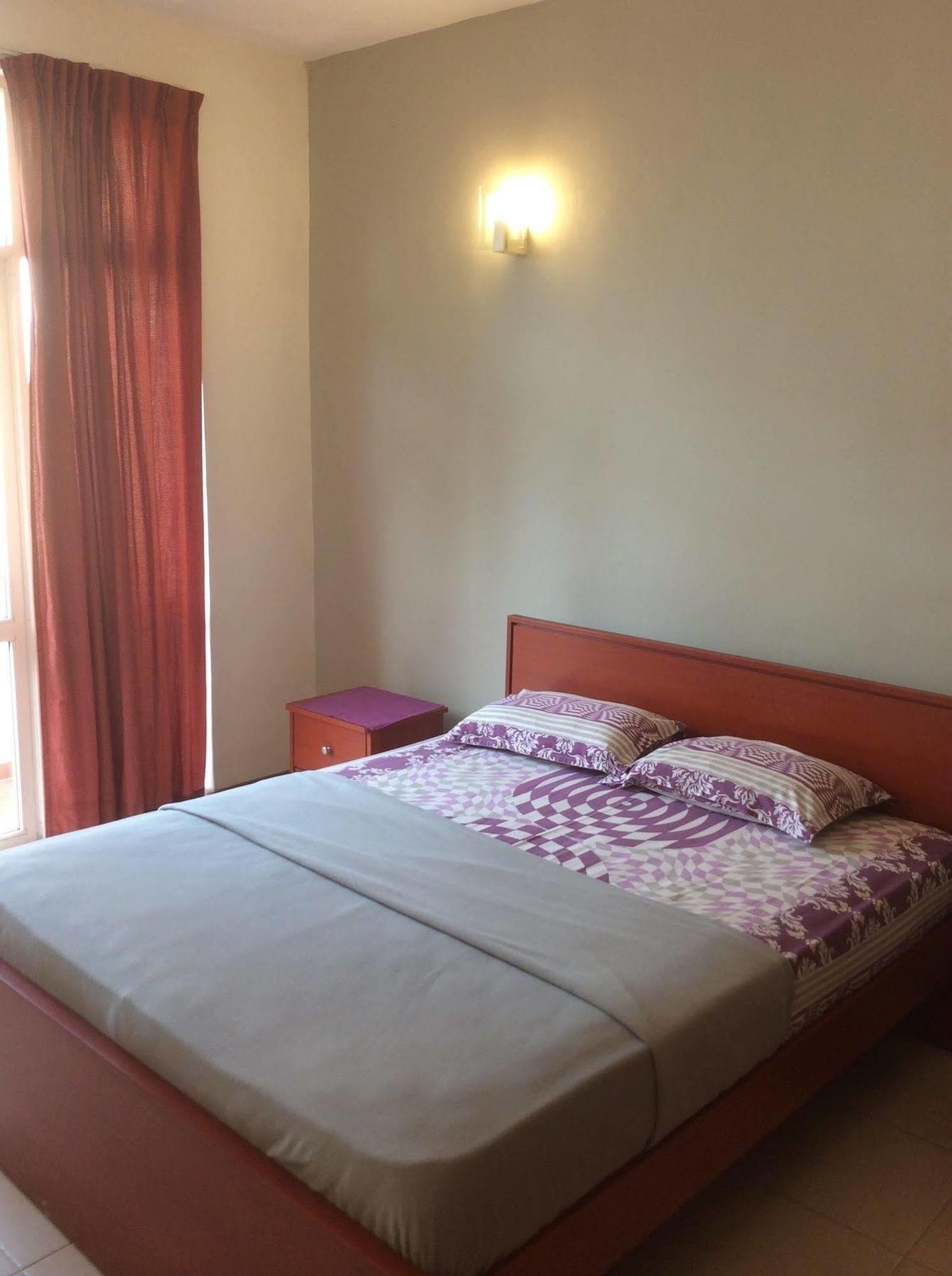 Palmyrah Residencies Hotel Коломбо Екстериор снимка